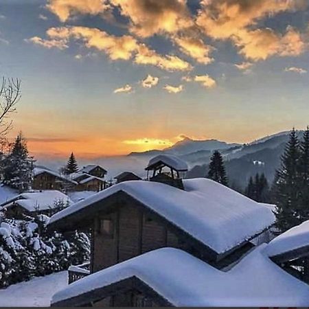 Le Chalet De Nabor Les Gets Bagian luar foto